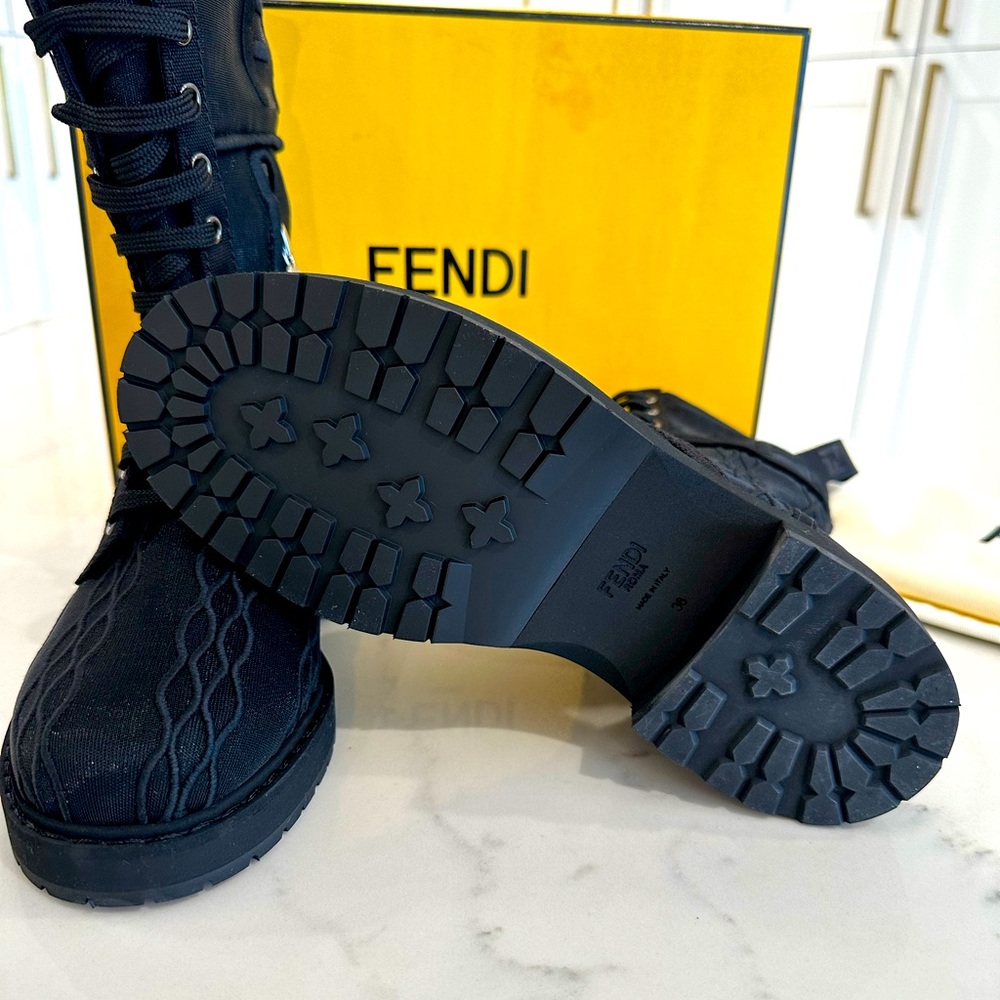 Fendi Boots - Picture 5 of 9